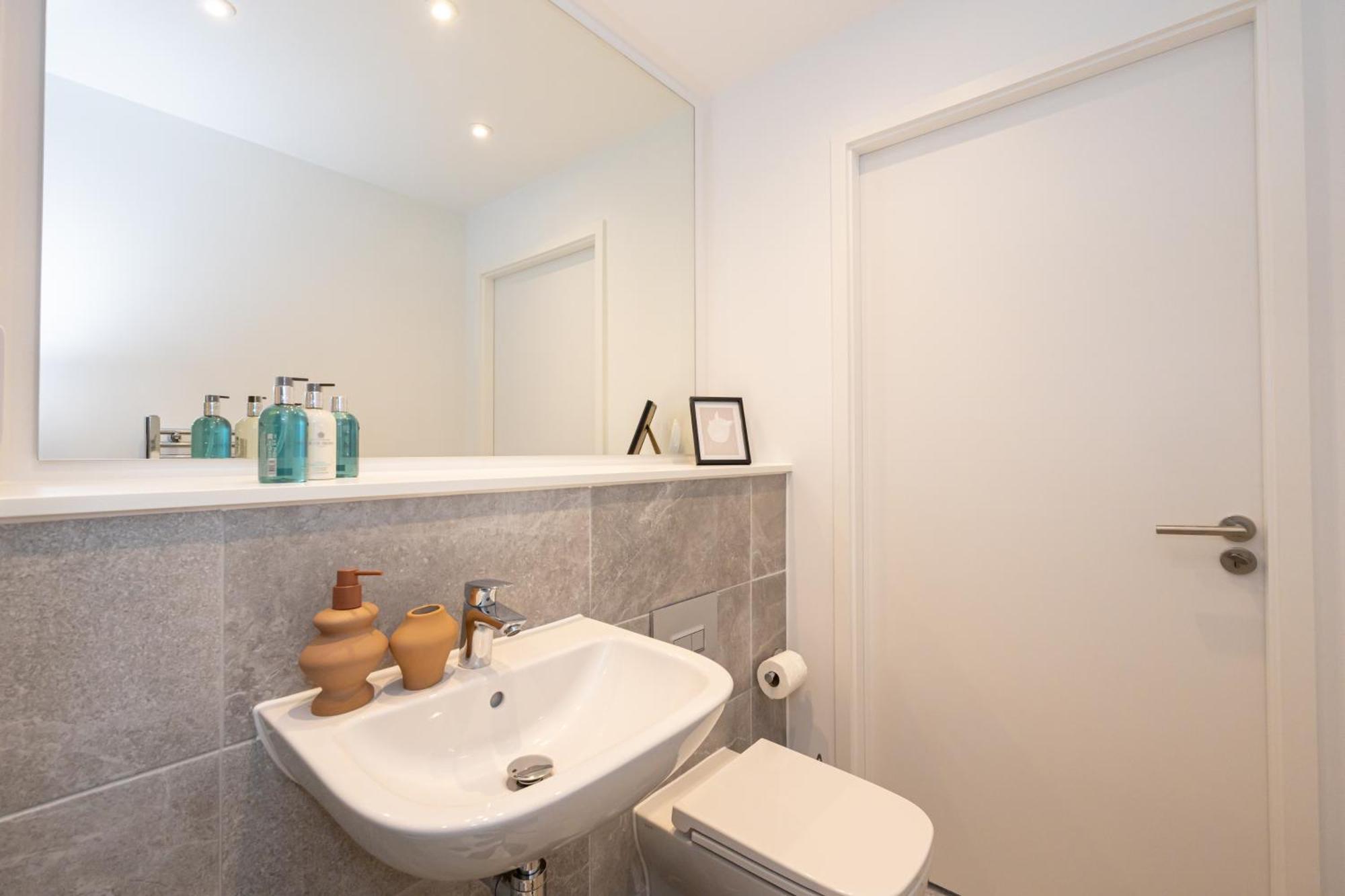 Pet Friendly 2Br Near Station By Asquare Letting Apartamento Manchester Exterior foto